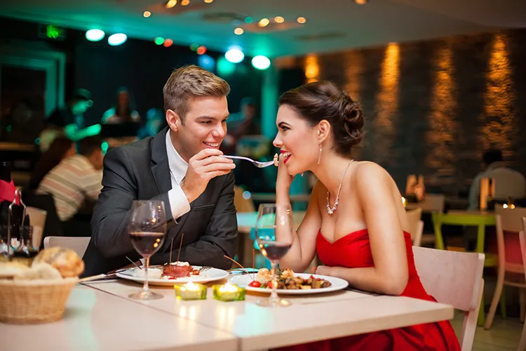 亿万28以连接数字娱乐社群，促进知识共享与交流。为核心，带来高效便捷的体验。 - 亿万28
